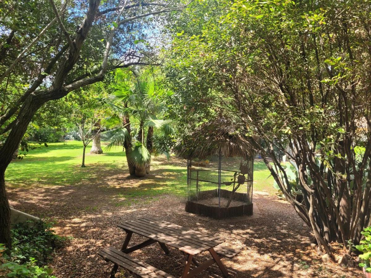 Les Jardins Du Patriarche Hotel Agde Bagian luar foto